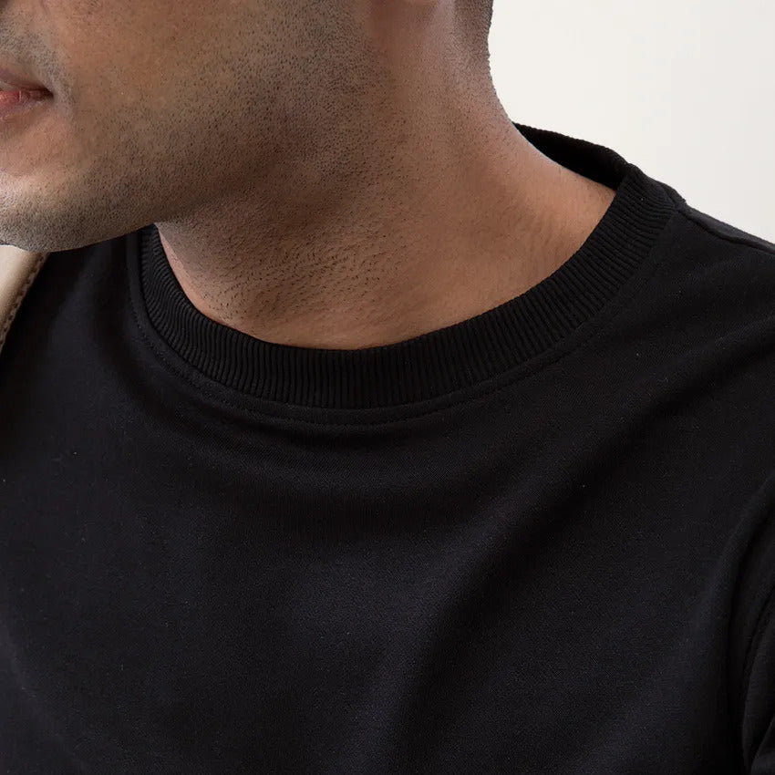 Core-Sweatshirt-Fire-Black-5.jpg