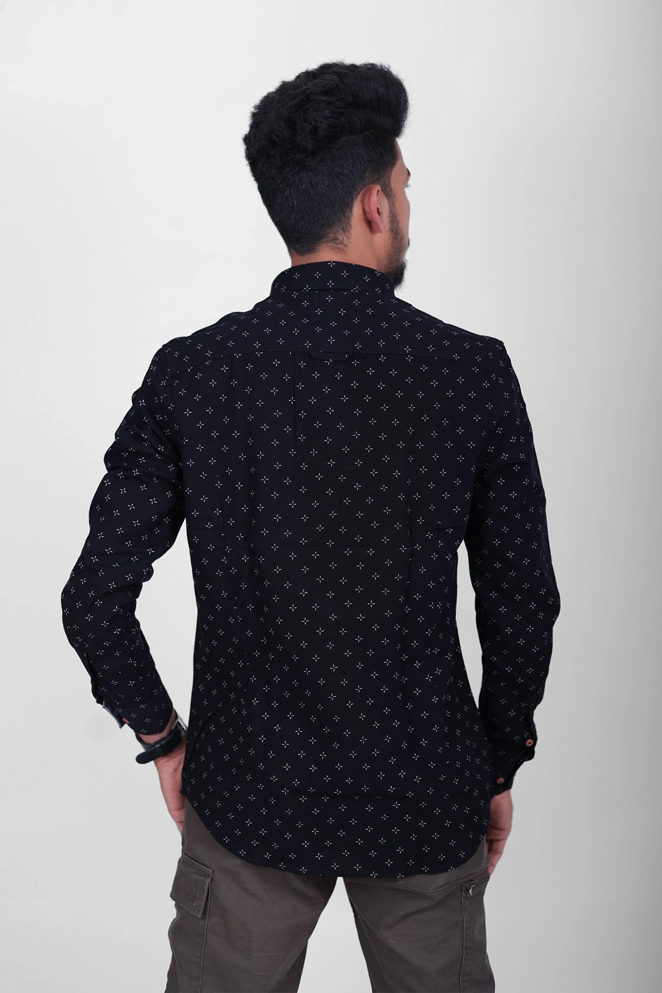 Illusive Geometric Printed Shirt